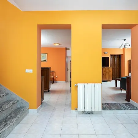 Villa Arena - Pool Table, Table Tennis, Darts & More Pula Exterior photo